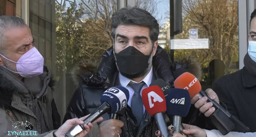 Βιασμός 24χρονης στη Θεσσαλονίκη: Τι λέει ο δικηγόρος Θεόφιλος Αλεξόπουλος για την επίθεση με τα γκαζάκια στην πολυκατοικία