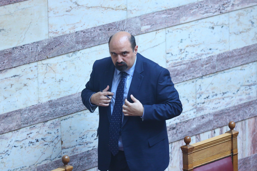 «Ναι» της Βουλής σε σύσταση προανακριτικής για τον Χρήστο Τριαντόπουλο με 277 ψήφους