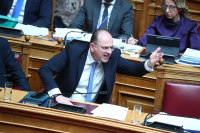 Την αποπομπή Λαζαρίδη ζητά η αντιπολίτευση για τον διορισμό του χωρίς πτυχίο