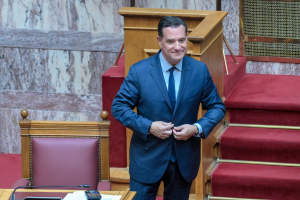 Βενεζουέλα - Γεωργιάδης: Με ανάρτηση 1.253 λέξεων προσπαθεί να εξηγήσει τη δική του στάση και του Μητσοτάκη