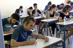 Πανελλήνιες 2017: Πρεμιέρα μετά του Αγίου Πνεύματος για τις εξετάσεις