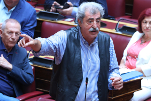 Πολάκης: Είναι προφανές ότι πρέπει να ανοίξει ξανά η υπόθεση Novartis – Έχετε οδηγήσει τη χώρα στον βόθρο