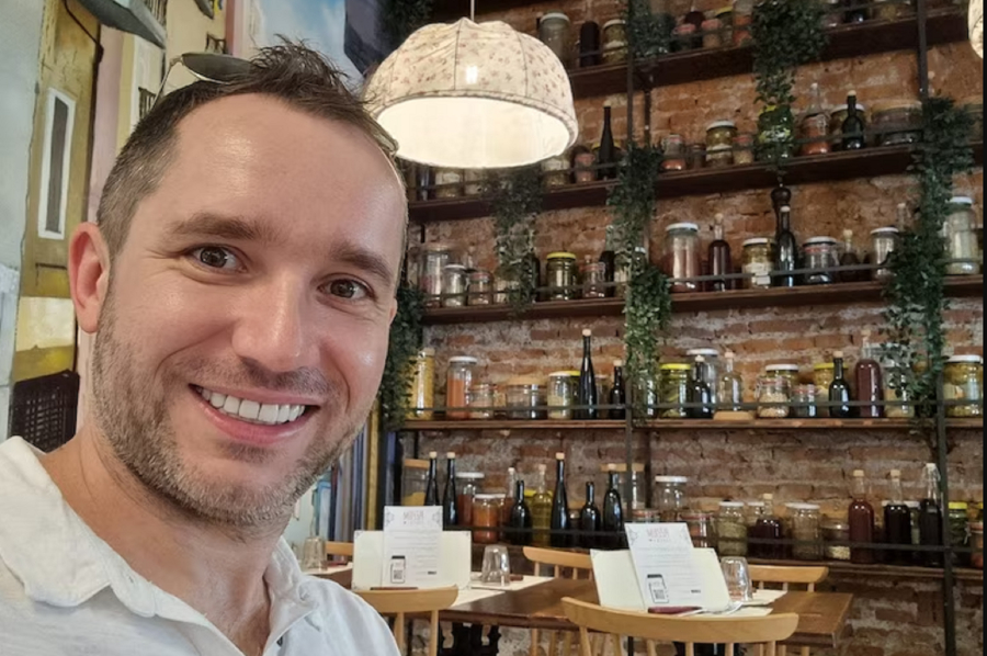 Δολοφονία στην Αγ. Παρασκευή: «Η πρώην σύζυγός μου με κάνει να φοβάμαι για τη ζωή μου» - Αποκαλύψεις του ABC για τον καθηγητή