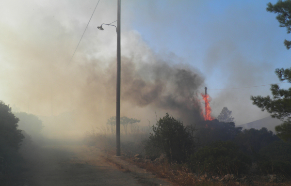 Φωτιά τώρα στα Κύθηρα - Ήχησε το 112
