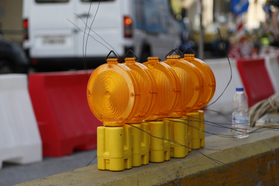 Κυκλοφοριακές ρυθμίσεις στο Γαλάτσι λόγω μετρό, «στενεύουν» Βεΐκου, Γαλατσίου και Πρωτοπαπαδάκη (βίντεο)