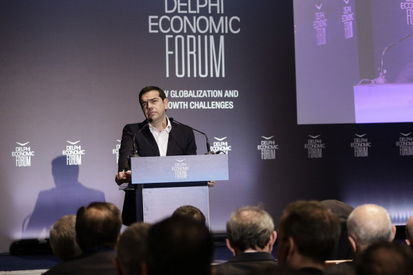 Επίσκεψη στα Σκόπια με επιχειρηματίες προανήγγειλε ο Τσίπρας