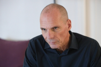 Ο Βαρουφάκης εξηγεί γιατί δεν θα δει Eurovision και καλεί τον κόσμο να κάνει το ίδιο