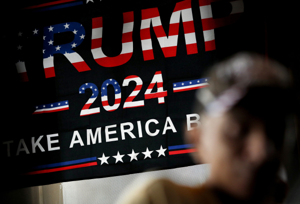 Εκλογές ΗΠΑ 2024: Η μόνη ελπίδα των Δημοκρατικών να σταματήσουν τη «βασιλεία» Τραμπ