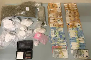Κυψέλη: Συνελήφθη 28χρονος για διακίνηση ναρκωτικών