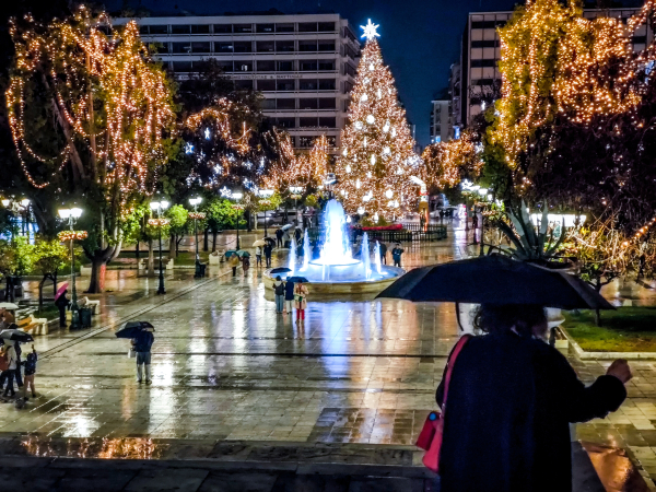 Κλειστά σχολεία σήμερα 4/12 λόγω γιορτής στην Αττική, λόγω κακοκαιρίας σε πολλές περιοχές