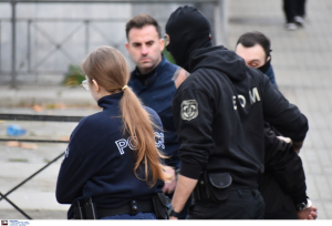 Κύκλωμα μαστροπείας: Ελεύθεροι οι κατηγορούμενοι «Έλενα» και ο 64χρονος πελάτης