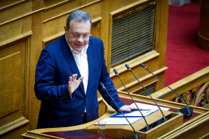 Φάμελλος: «Ζητώ απ’ όλες τις προοδευτικές δυνάμεις να τοποθετηθούν άμεσα και καθαρά»