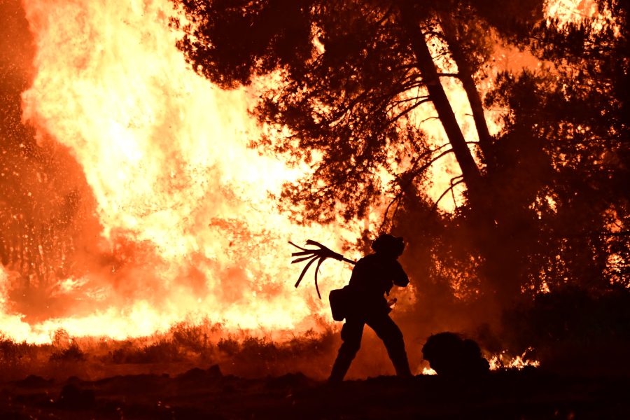 Αποκαρδιωτικές οι εκτιμήσεις για μεγάλες φωτιές μέχρι και τον Σεπτέμβρη - Ο χάρτης με τις περιοχές υψηλού κινδύνου