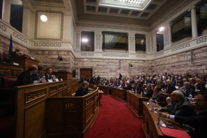 ΣΥΡΙΖΑ: Επιστολή διαμαρτυρίας από τρεις βουλευτές για τα ομόφυλα ζευγάρια
