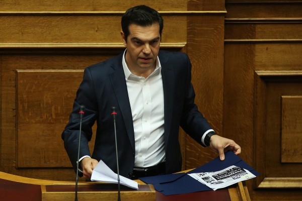 Τσίπρας: Πλέον περνάμε σε μια θετική ατζέντα και η ΝΔ έρχεται σε δύσκολη θέση
