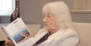 Πέθανε η συγγραφέας Ιωάννα Καρατζαφέρη