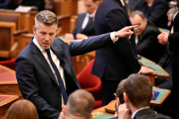 Φόρο 1% για τον περιουσίες πάνω από 2,5 εκατ. ευρώ υιοθετεί η Ουγγαρία