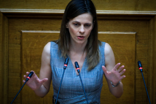 Γιατί είδε θετικά η Αμαλίας την παραίτηση της Έφης