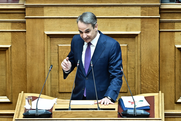 Τα «παραλειπόμενα» της εξαγγελίας του Κυριάκου Μητσοτάκη για το «ασυμβίβαστο» υπουργού και βουλευτή