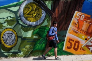 Επιβολή «πλαφόν» στο άθροισμα φόρων και εισφορών για τους επαγγελματίες