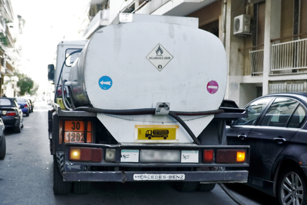 Greece Targets Heating-Oil Price Below €1.75 as Winter Energy Support Expands