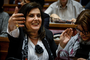 Αγωγή κατά του Μητσοτάκη κατέθεσε η Μεγαλοοικονόμου - Ζητά 30.000 ευρώ