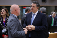 Τζιτζικώστας: Οι ακυρώσεις πτήσεων συνδέονται με τις υψηλές τιμές καυσίμων, όχι με ελλείψεις