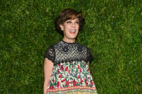 Πώς η γκουρού των Όσκαρ, Πέγκι Σίγκαλ «σύστησε» ξανά τον Επστάιν στο Χόλιγουντ μετά την αποφυλάκισή του