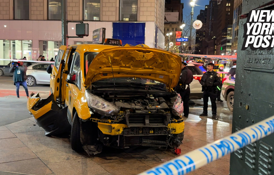 Νέα Υόρκη: Ταξί παρέσυρε πεζούς - Σοβαρά τραυματισμένος ένας 9χρονος