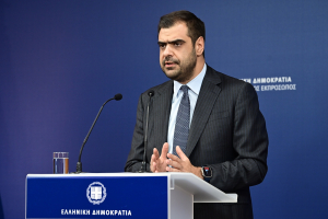 Επίθεση Μαρινάκη σε ΠΑΣΟΚ: Αυτή είναι η αντιπολίτευσή του; Εκεί θέλει να πάει το κόμμα ο Ανδρουλάκης;