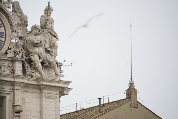 Το κρίσιμο κονκλάβιο για τον νέο Πάπα, χιλιάδες πιστοί στο Βατικανό - Δείτε Live