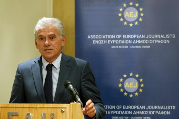 Πάνος Καρβούνης: Η κυβέρνηση Τσίπρα προσπάθησε να βγάλει τα κάστανα από τη φωτιά και φαίνεται ότι θα τα βγάλει