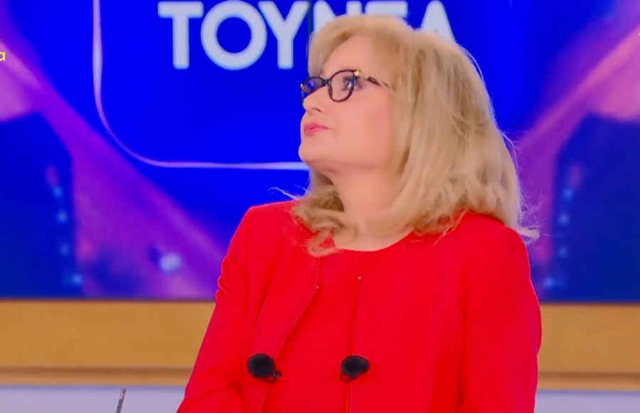 «Έσπασε» η Αγγελική Νικολούλη την ώρα που μιλούσε η γυναίκα του Καραϊβάζ: «Συγκινήθηκα, με συγχωρείτε»