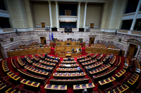 Δημοσκόπηση ALCO: Πτώση για ΝΔ (24%), άνοδος για ΠΑΣΟΚ (15,9%) και ΣΥΡΙΖΑ (7,1%) - Βουλή με εννέα κόμματα