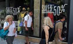 Πρωτοφανής η πτώση του τζίρου παρά τις εκπτώσεις