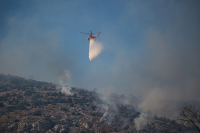 Φωτιά τώρα στην Κρανιά Ελασσόνας - Επιχειρούν 6 εναέρια