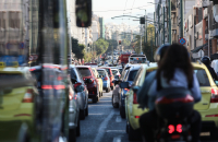 Αυξημένη κίνηση σε δρόμους της Αθήνας λόγω τροχαίας σύγκρουσης