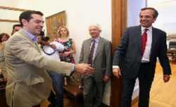 Σαμαράς και Τσίπρας δεν θα συναντηθούν στην καθιερωμένη παράδοση