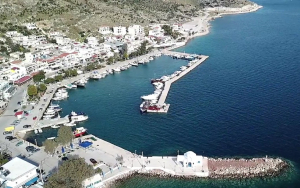 Το παραθαλάσσιο χωριό 30 λεπτά από το κέντρο της Αθήνας