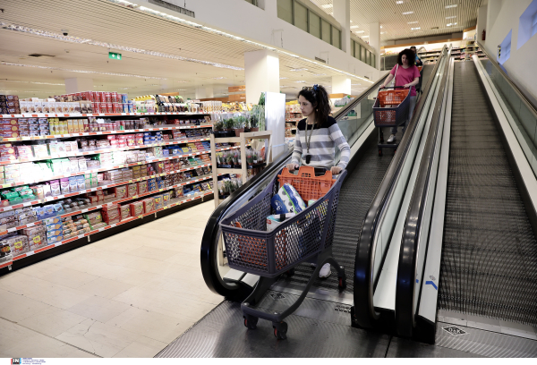 Market Pass: Πότε και πώς θα πληρωθούν οι δικαιούχοι, ο «γρίφος» με τους φιλοξενούμενους