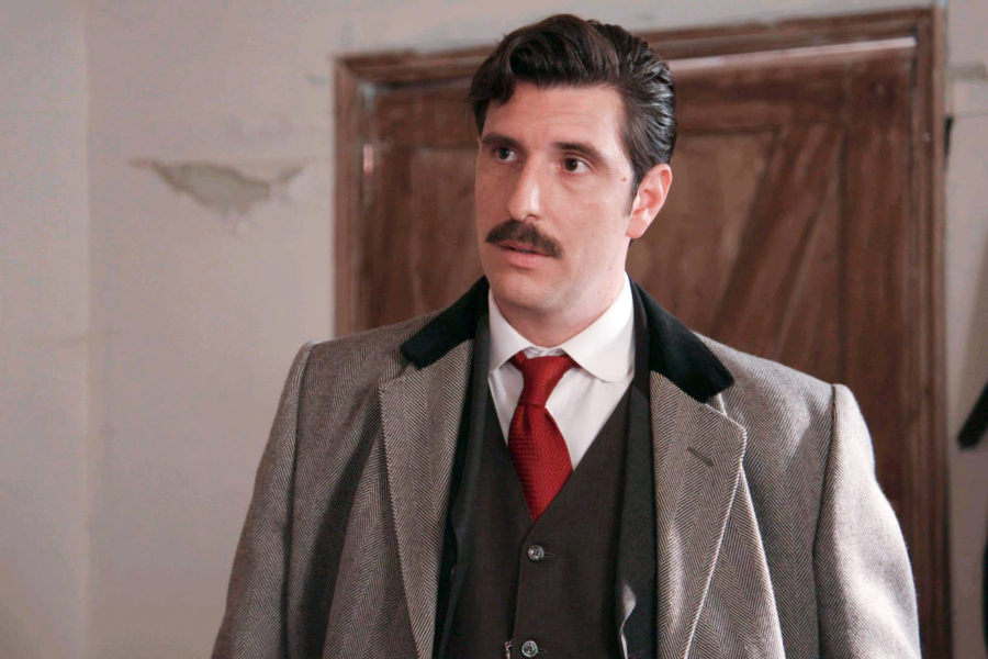 «Grand Hotel»: Ο κλοιός στενεύει γύρω από τον δολοφόνο της μητέρας του Ρήγα (Βίντεο)