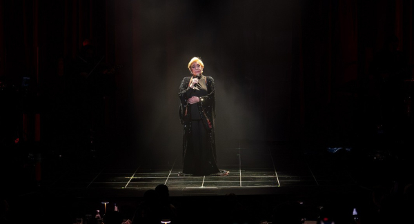 Μαρινέλλα: Η πρώτη τραγουδίστρια που φόρεσε παντελόνι και σηκώθηκε από την καρέκλα