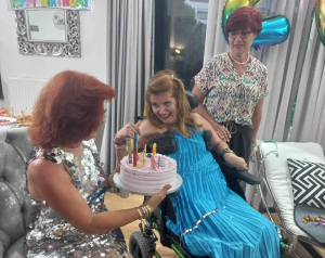 Η Μυρτώ της Πάρου έσβησε 26 κεράκια - Η συγκινητική ανάρτηση της μάνας της