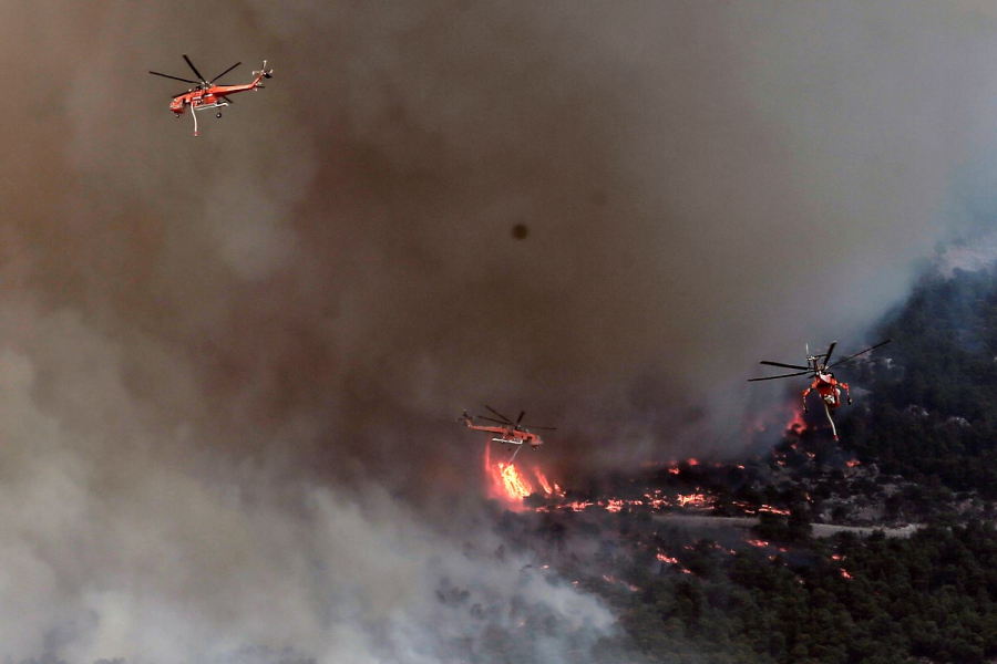 Αντιμέτωπη με 105 πυρκαγιές σε ολόκληρη τη χώρα η πυροσβεστική, οι 46 ξέσπασαν το τελευταίο 24ωρο