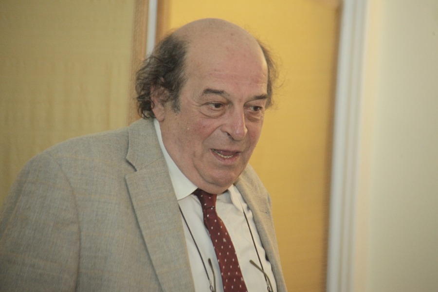 Μανούσος Μανουσάκης: Έκλεψαν φορτηγό με εξοπλισμό της σειράς «Το κόκκινο ποτάμι», δίνεται αμοιβή (βίντεο)