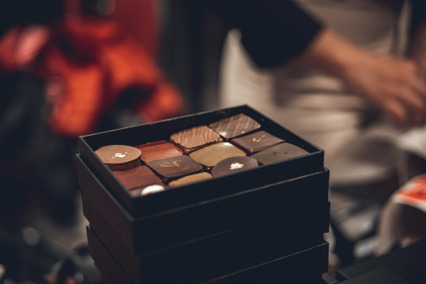 Εορτολόγιο 2026: Τα ονόματα που γιορτάζουν σήμερα - Σε πιους να ευχηθείτε