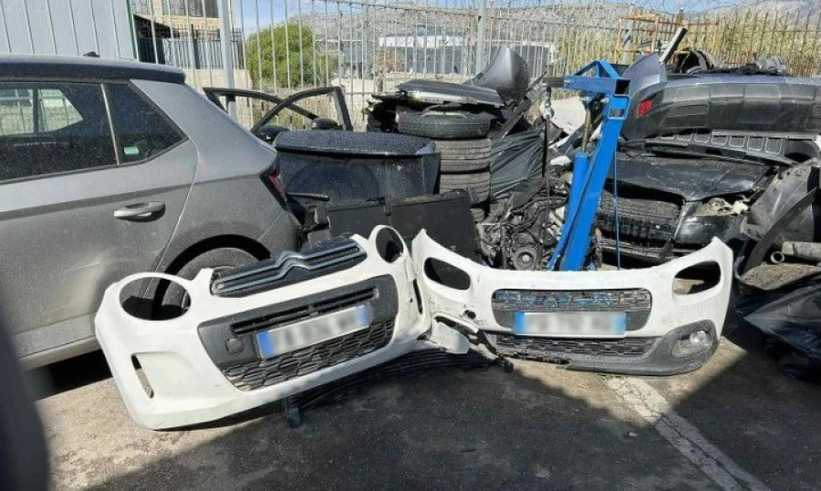 Στη φυλακή ο ηθοποιός για τα κλεμμένα Ι.Χ - Ελεύθερος ο έκτος κατηγορούμενος