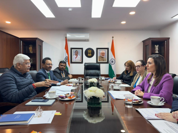 Στο Νέο Δελχί η Όλγα Κεφαλογιάννη - Ιστορική η πρώτη απευθείας αεροπορική σύνδεση Ελλάδας-Ινδίας