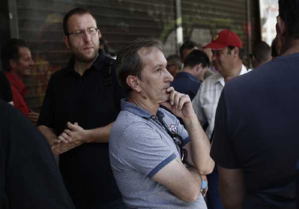 Το ύψος έχει σχέση με τα πολιτικά «πιστεύω»