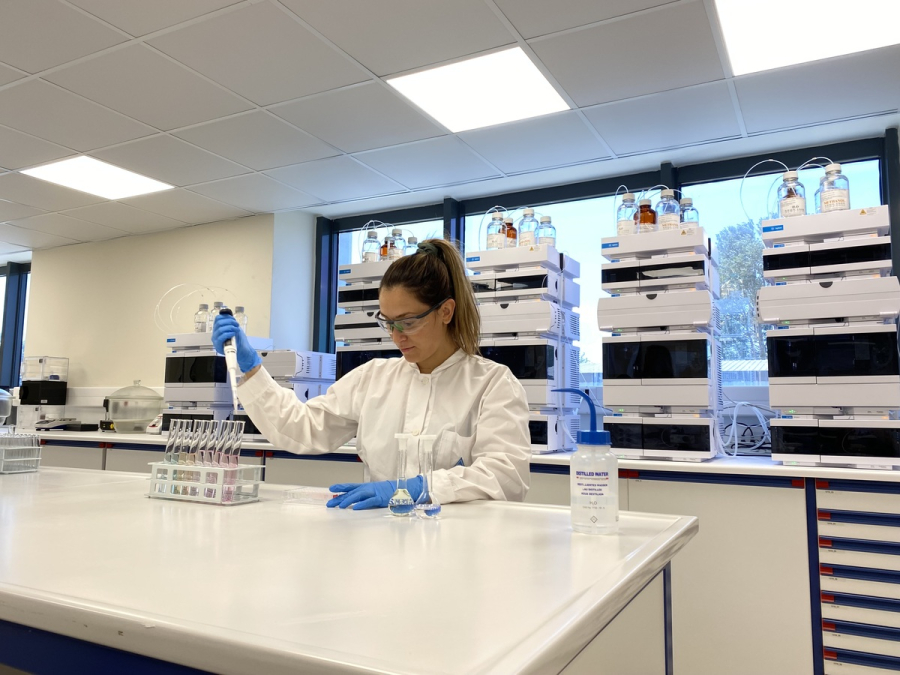 DEMO: Στηρίζοντας τους νέους που χτίζουν το αύριο της επιστήμης